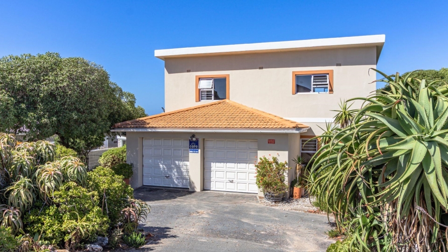 3 Bedroom Property for Sale in Franskraal Western Cape